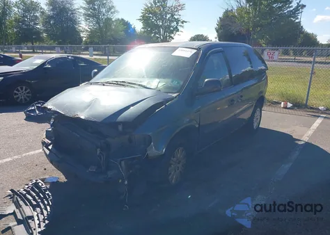 2005 Chrysler Town & Country from USA, damaged, VIN 1C4GP45R55B392901